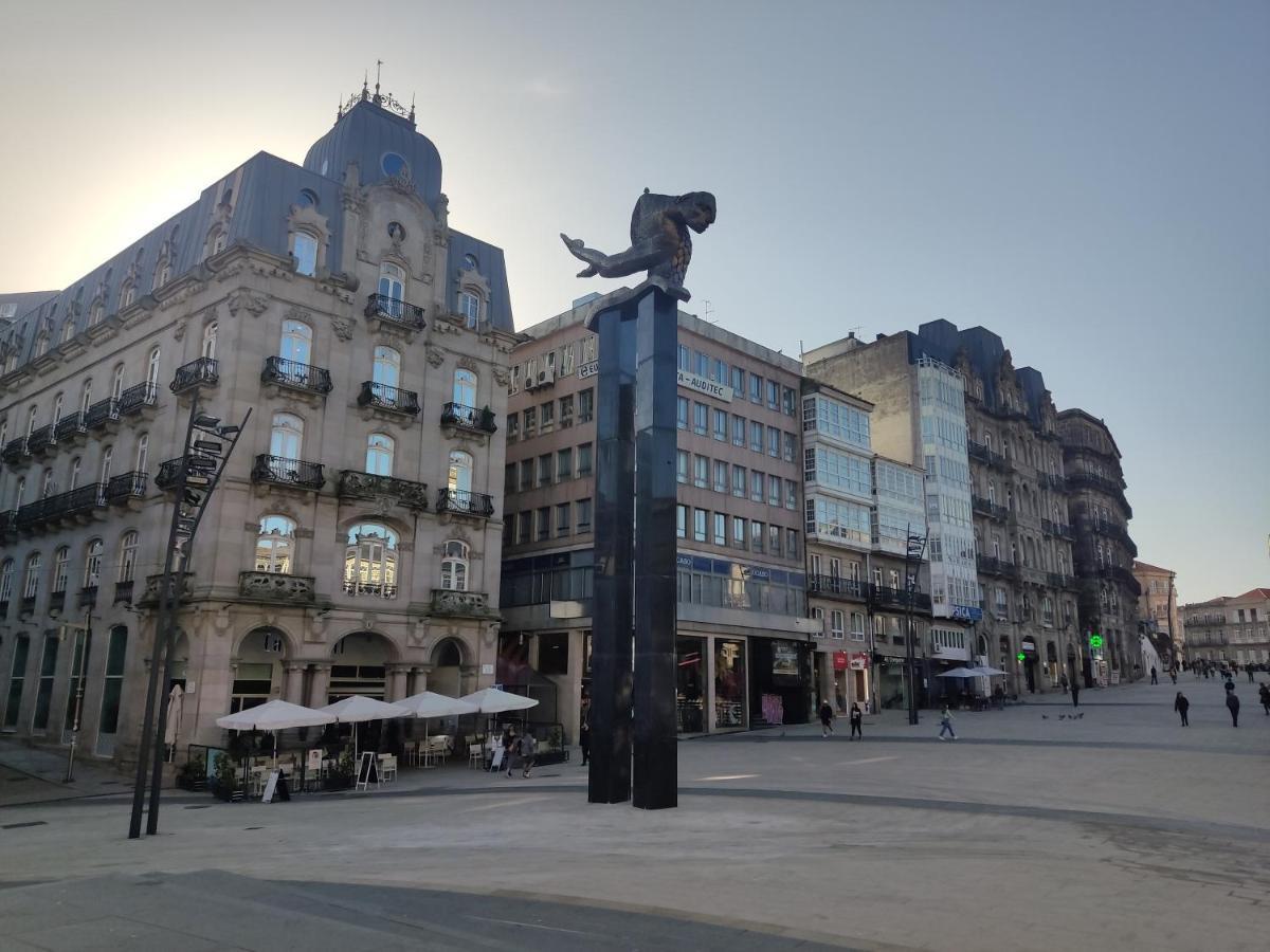 Pleno Centro, Terraza, Principe, 5 Min Casco Vello Y Estacion Ave Appartement Comarca de Comarca de Vigo Buitenkant foto